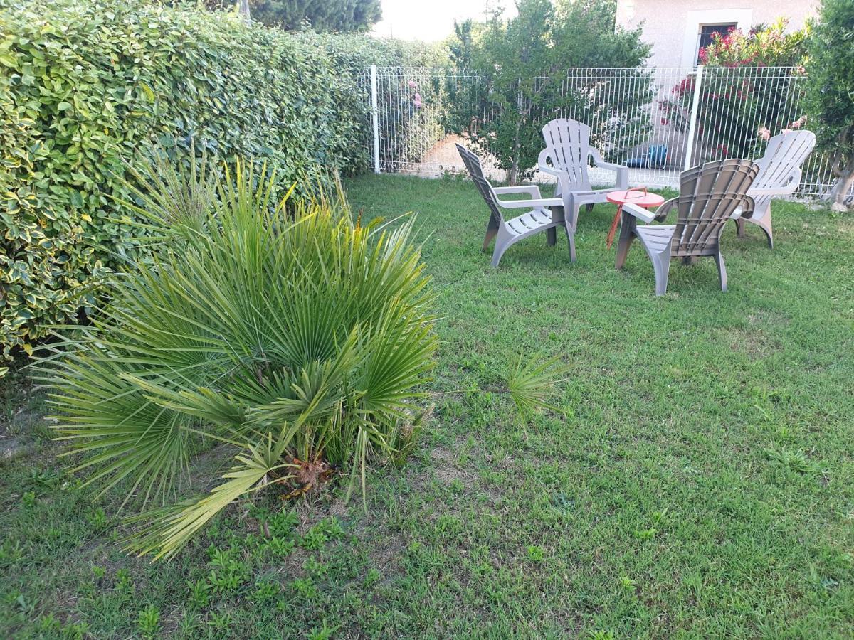 Moments De Detente. Carsan Exterior photo